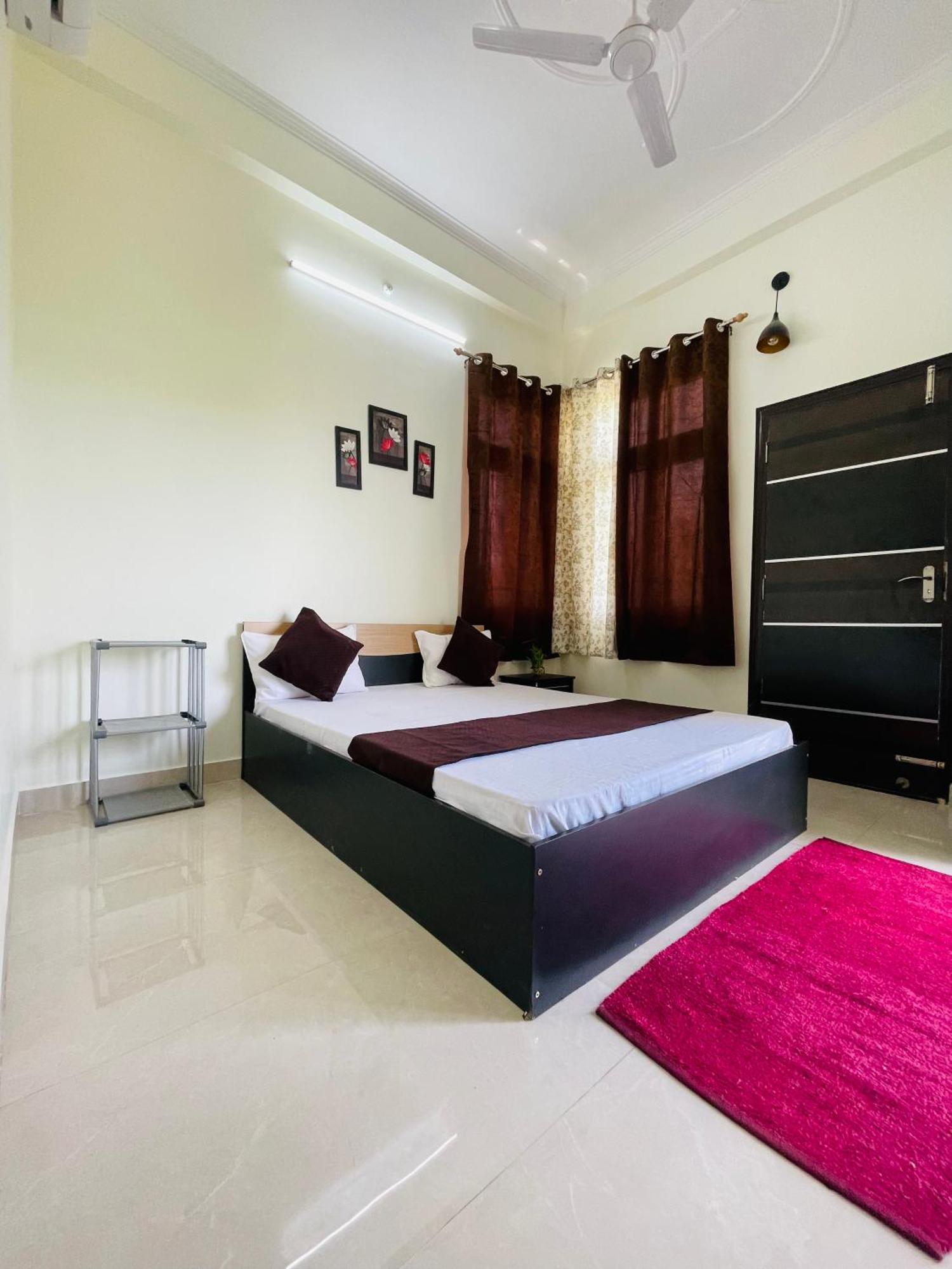 Atulyam Stays Sushant Golf City Lucknow Eksteriør billede
