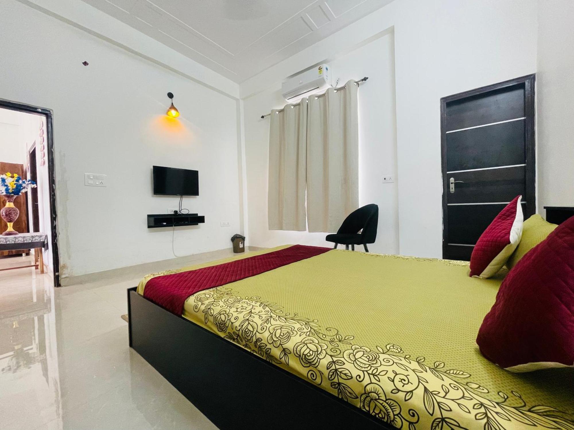 Atulyam Stays Sushant Golf City Lucknow Eksteriør billede